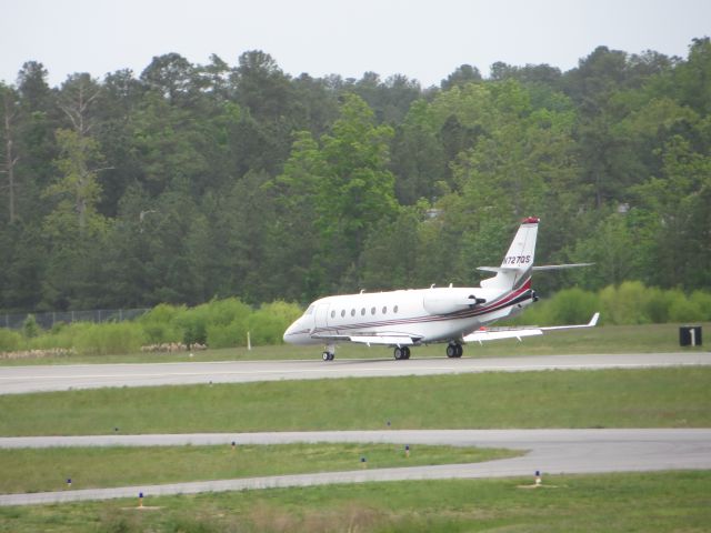 IAI Gulfstream G200 (N727QS)