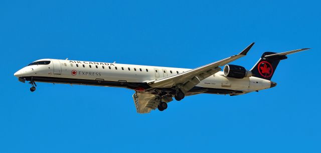 Canadair Regional Jet CRJ-900 (C-GJHZ) - C-GJHZ Air Canada Express Bombardier CRJ-900LR s/n 15486/722 - Las Vegas -  Harry Reid International Airport (KLAS)br /USA - Nevada August 18, 2021br /Photo: Tomás Del Coro br /SunSet Park