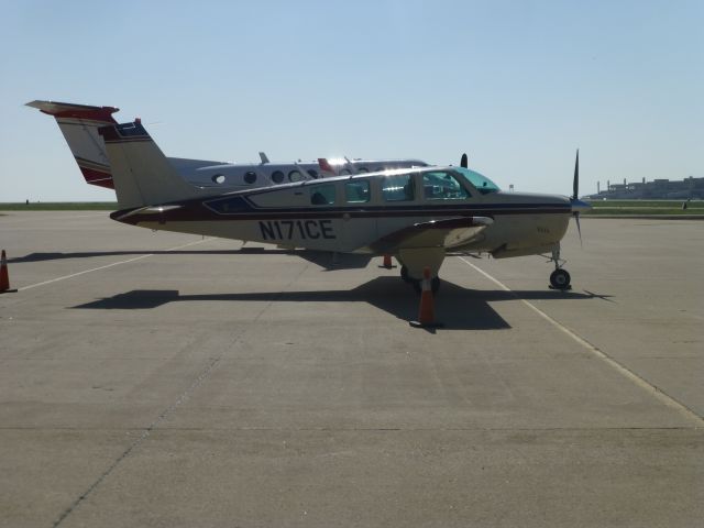 Beechcraft Bonanza (36) (N171CE)