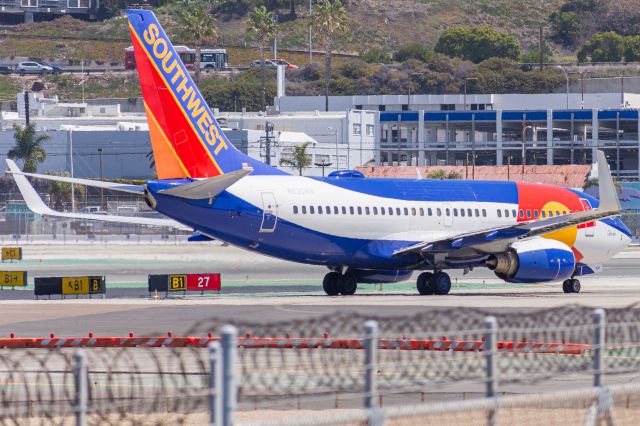 Boeing 737-700 (N230WN) - Southwest 1746 in the Colorado One livery departing to Phoenix