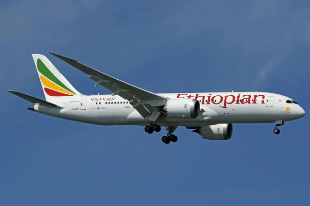 Boeing 787-8 (ET-ATG)