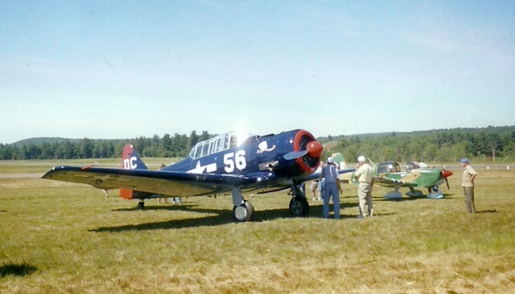 North American T-6 Texan — - Great looking T6 Texan on display at a fly-in at Orange.  