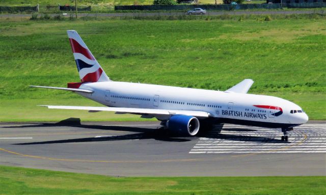 Boeing 777-200 (G-VIIY)