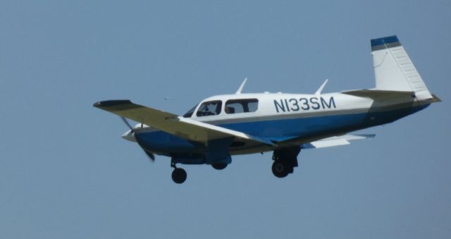 Mooney M-20 Turbo (N133SM) - On final is this 1979 Mooney M20K Turbo in the Summer of 2021.