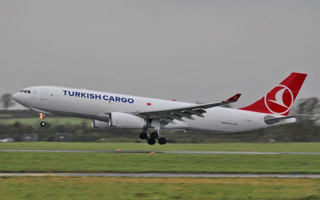 Airbus A330-300 (TC-JOU) - turkish cargo a330-200f tc-jou about to land at shannon 15/11/15.