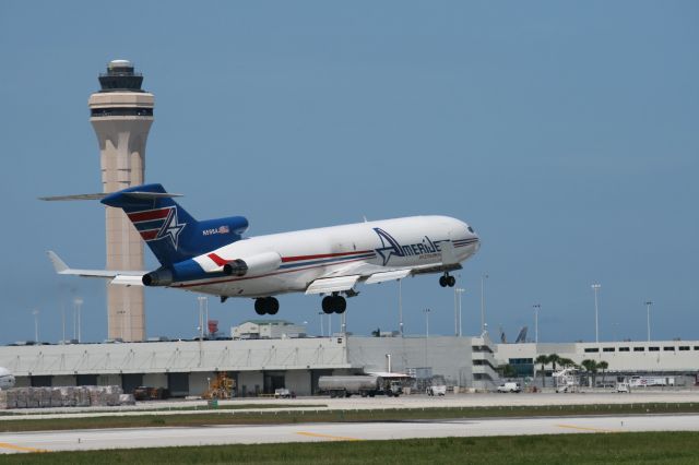 BOEING 727-200 (N598AJ)