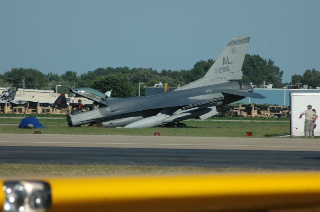 Lockheed F-16 Fighting Falcon (BU87296)