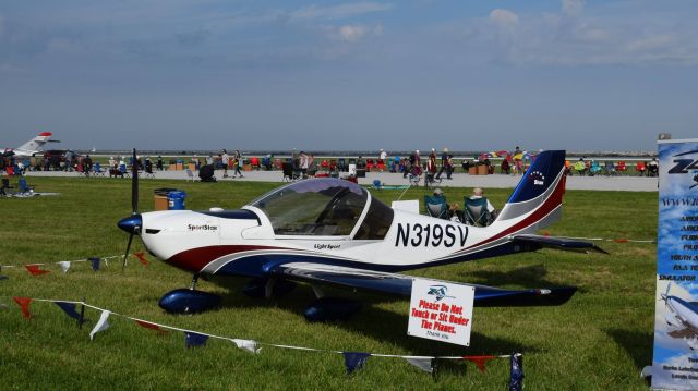 EVEKTOR SportStar (N319SV) - Static display at the 2022 Cleveland National Air Show, Labor Day Weekend