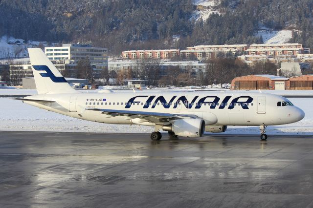 Airbus A320 (OH-LXC)