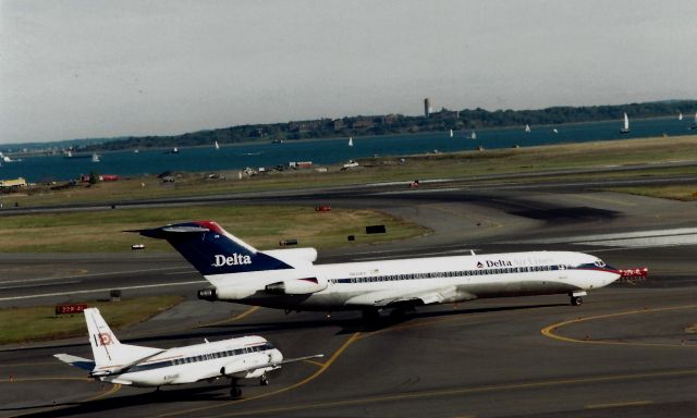 BOEING 727-200 (N831WA)