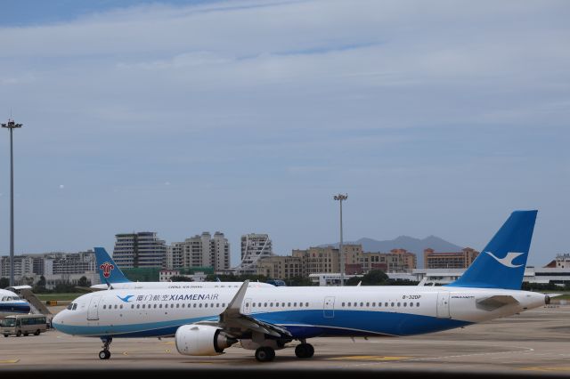 Airbus A321 (B-32DP)