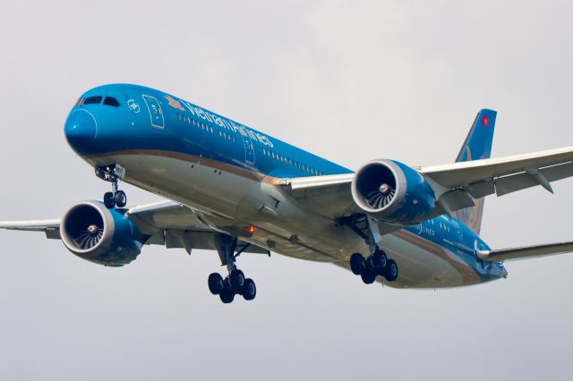 Boeing 787-9 Dreamliner (VN-A867)