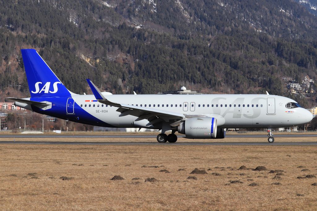 Airbus A320neo (SE-ROH)