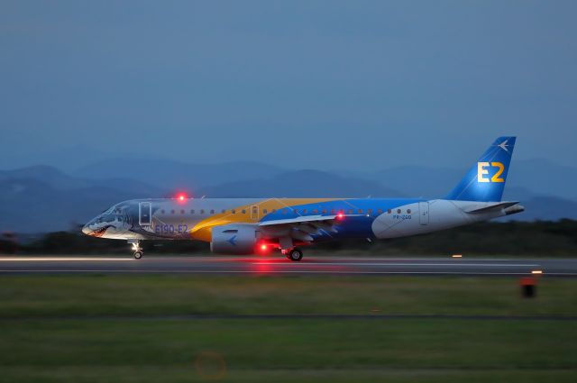 PR-ZGQ — - Mt.Fuji Shizuoka Airport Finish landing at the end of demo flight