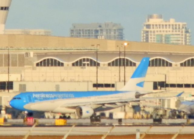 Airbus A330-200 (LV-FNJ) - Departing for Buenos Aires(Ezeiza)