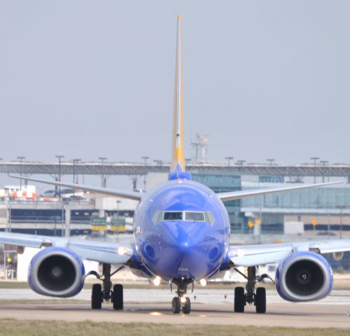 Boeing 737-700 (N7709A)