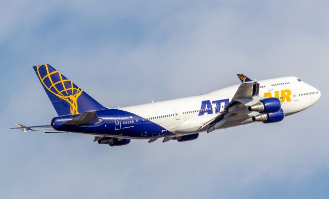 Boeing 747-400 (N263SG) - Spotted at KPHX on December 12, 2020br /40th street and University