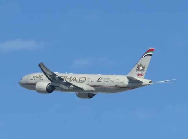 BOEING 777-200LR (A6-LRE)