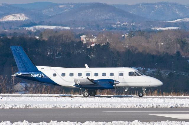 Embraer EMB-110 Bandeirante (N64DA) - 12/20/09