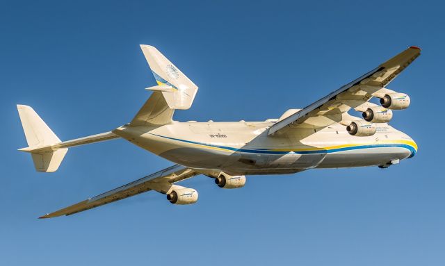 Antonov An-225 Mriya (UR-82060) - The Beast climbing out of YYZ from runway 06L and turning Northwest for Alaska