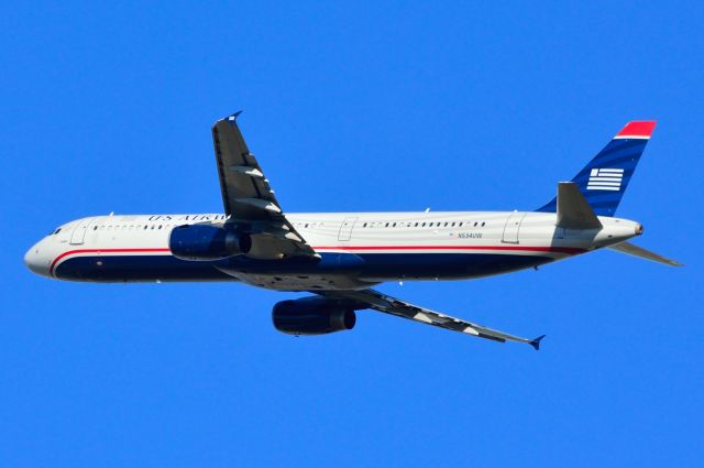 Airbus A321 (N534UW) - U.S. Airways - N534UW - A321 - Departing KDFW for KPHX 11/17/2013