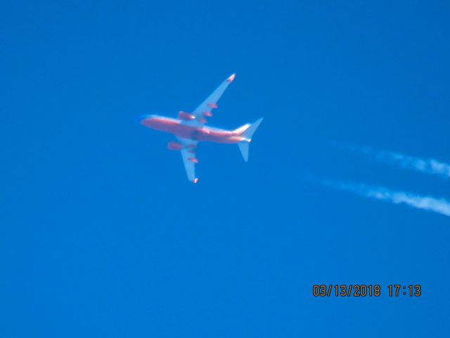 Boeing 737-700 (N215WN)