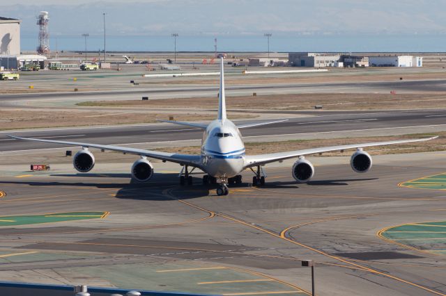 BOEING 747-8 (B-2481)