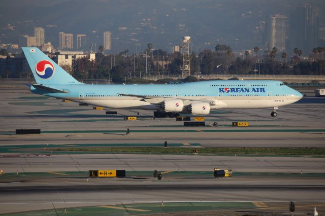 BOEING 747-8 (HL7644)