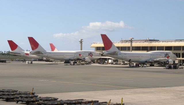 Boeing 747-200 — - Honolulu Airport