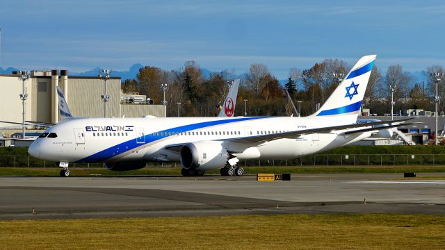 Boeing 787-8 (4X-ERA) - BOE963 taxis to the Boeing North ramp on completion of its B1 flight on 11.11.19. (B787-8 / ln 935 / cn 63396).