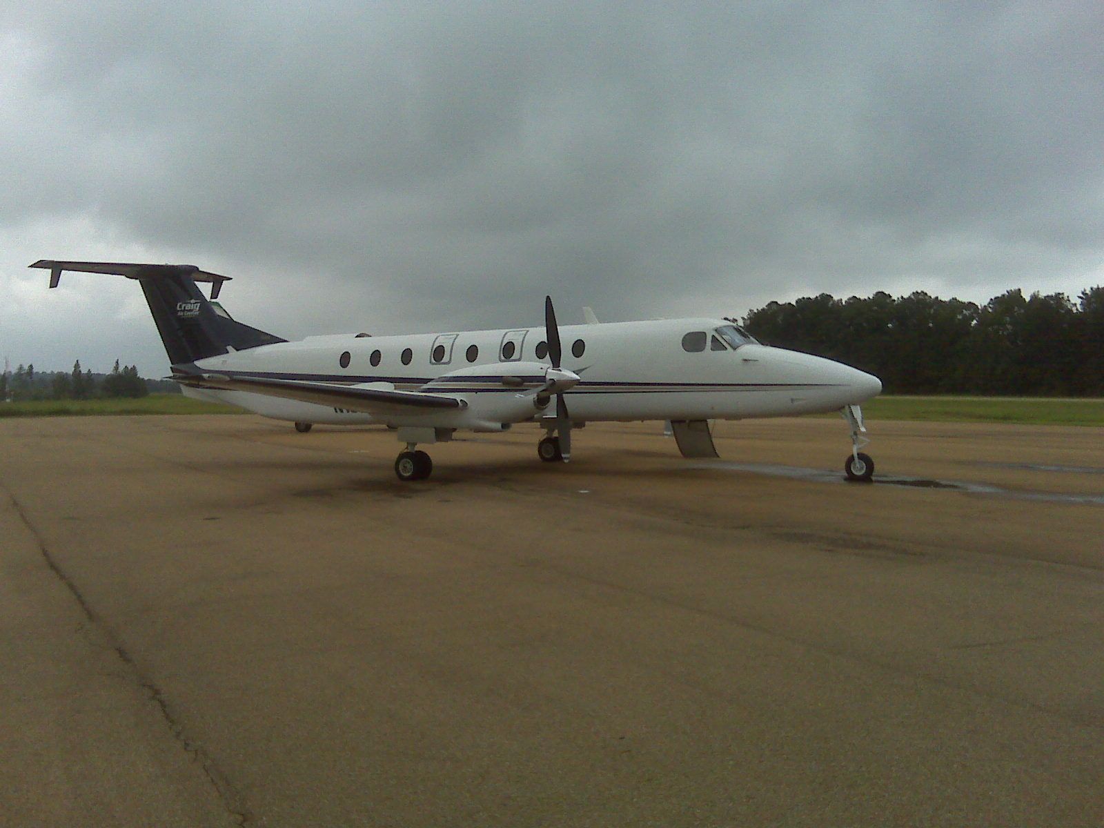 Beechcraft 1900 (N192TV)