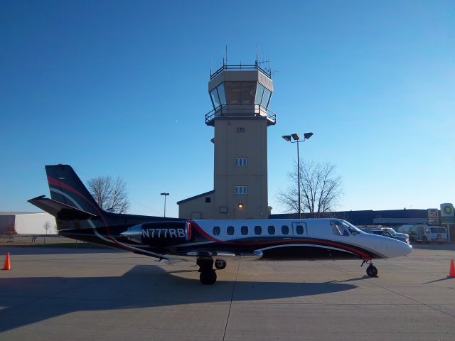 Cessna Citation V (N777RB)