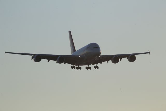 Airbus A380-800 (VH-OQJ)