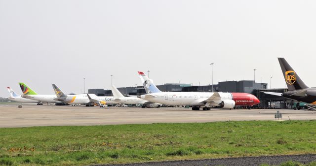 Boeing 787-9 Dreamliner — - full house at shannon today 1/4/21.