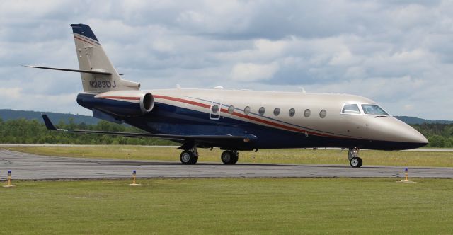 IAI Gulfstream G200 (N283DJ) - A 2001 model Israeli Aircraft Industries Gulfstream G200 (Galaxy) taxiing at Northeast Alabama Regional Airport, Gadsden, AL - May 18, 2021.