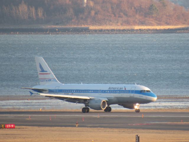 Airbus A319 (N744P) - One of the best sights today. The AA logo is where the US Airways logo used to be as this was an A319 owned by US Airways