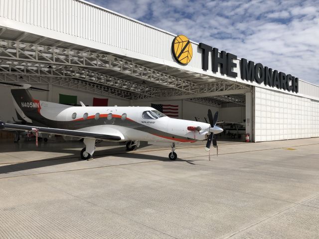 Pilatus PC-12 (N405MN) - The Monarch