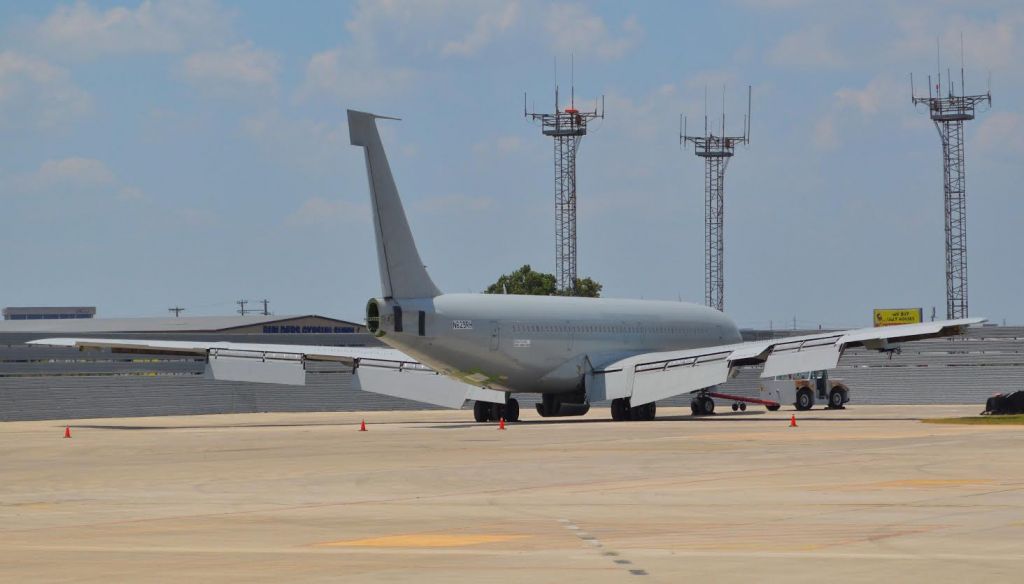 Boeing 707-100 (N629RH) - So sad to see:(  I hope she will fly again someday!