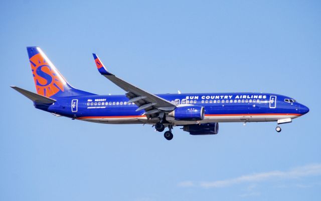 Boeing 737-800 (N826SY) - A Sun Country 737-800 landing at GSP from GPT on a beautiful morning.  10/8/2022.