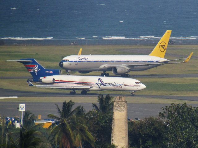 BOEING 727-200 (N395AJ)