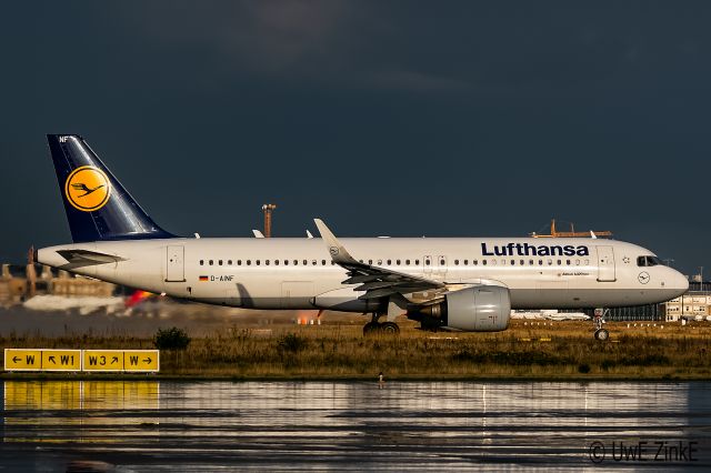 Airbus A320neo (D-AINF)