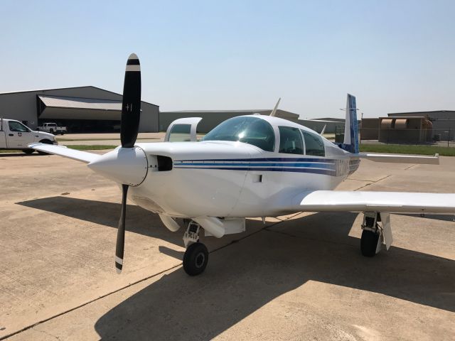 Mooney M-20 Turbo (N231MS)