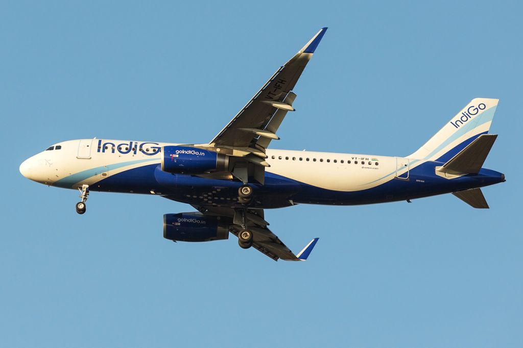 Airbus A320 (VT-IFH)