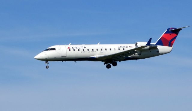 Canadair Regional Jet CRJ-200 (N438SW) - On final is this Delta Connection Bombardier CRJ-200ER in the Autumn of 2018.