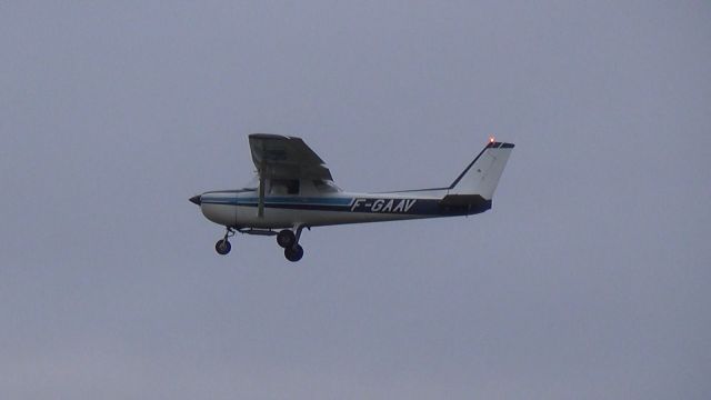 Cessna Commuter (F-GAAV)