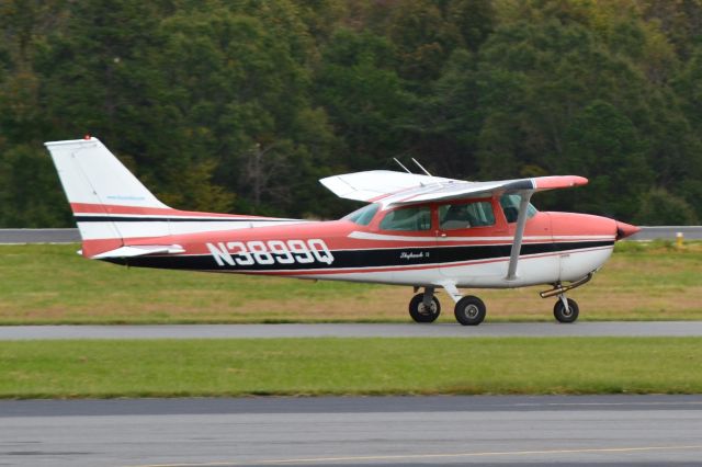 Cessna Skyhawk (N3899Q) - taxiing at KJQF - 10/25/18