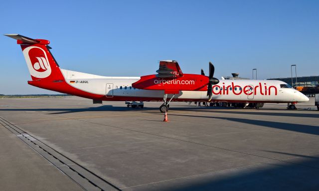 de Havilland Dash 8-100 (D-ABQL)