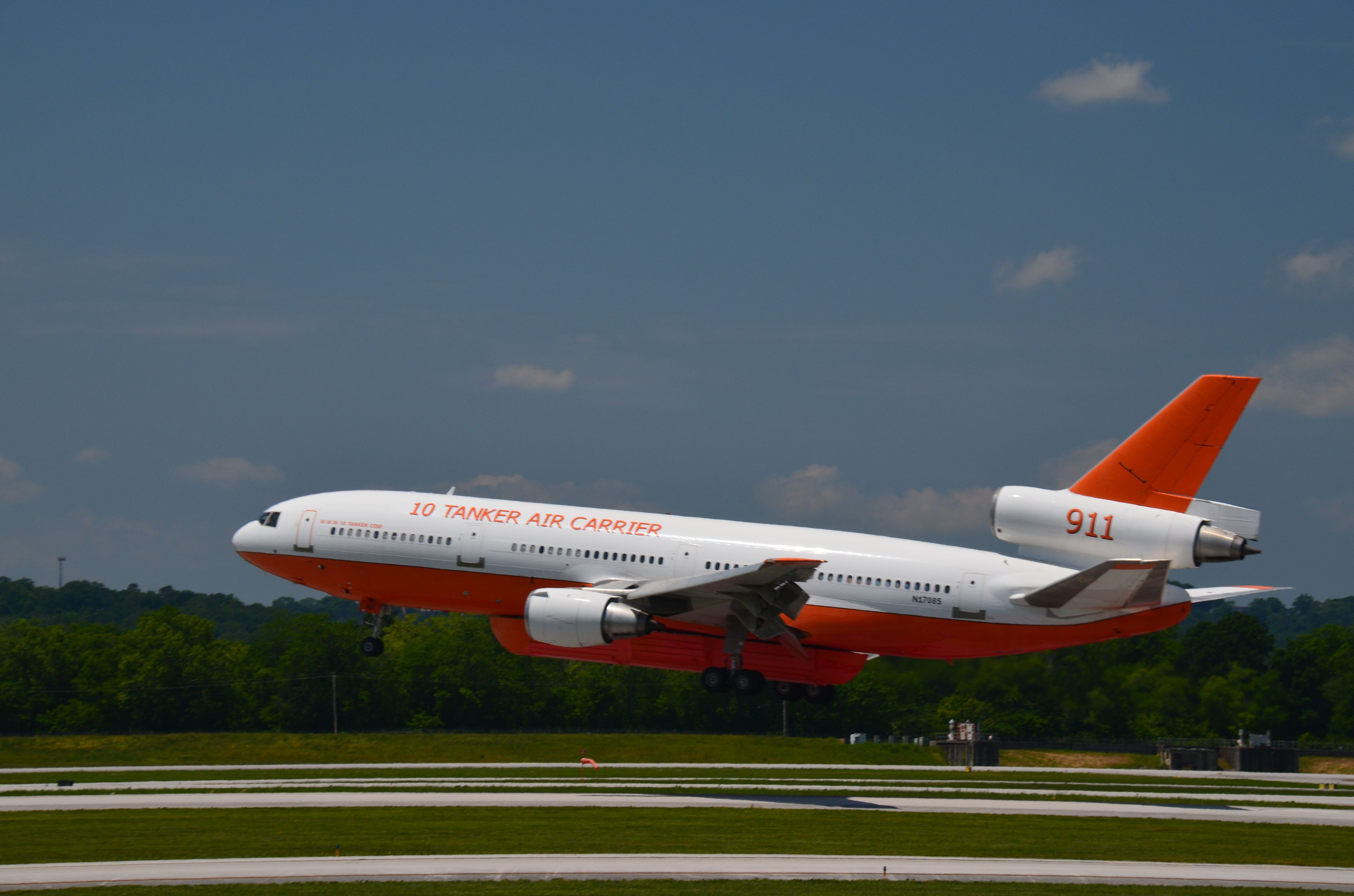 McDonnell Douglas DC-10 (N17085) - I was standing outside the fence at the end of Rnwy 20.  Tanker 911 was stationed here and being used in support of the wildfire fighting efforts at the Florida/Georgia border.