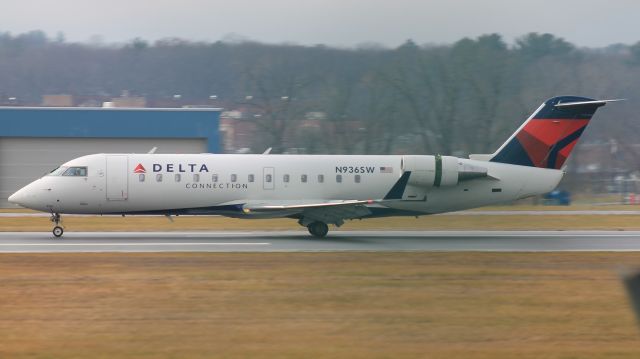 Canadair Regional Jet CRJ-100 (N936SW) - Taken on 25 November 2016.