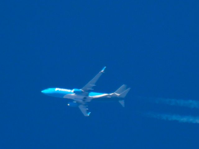Boeing 737-800 (N7949A)